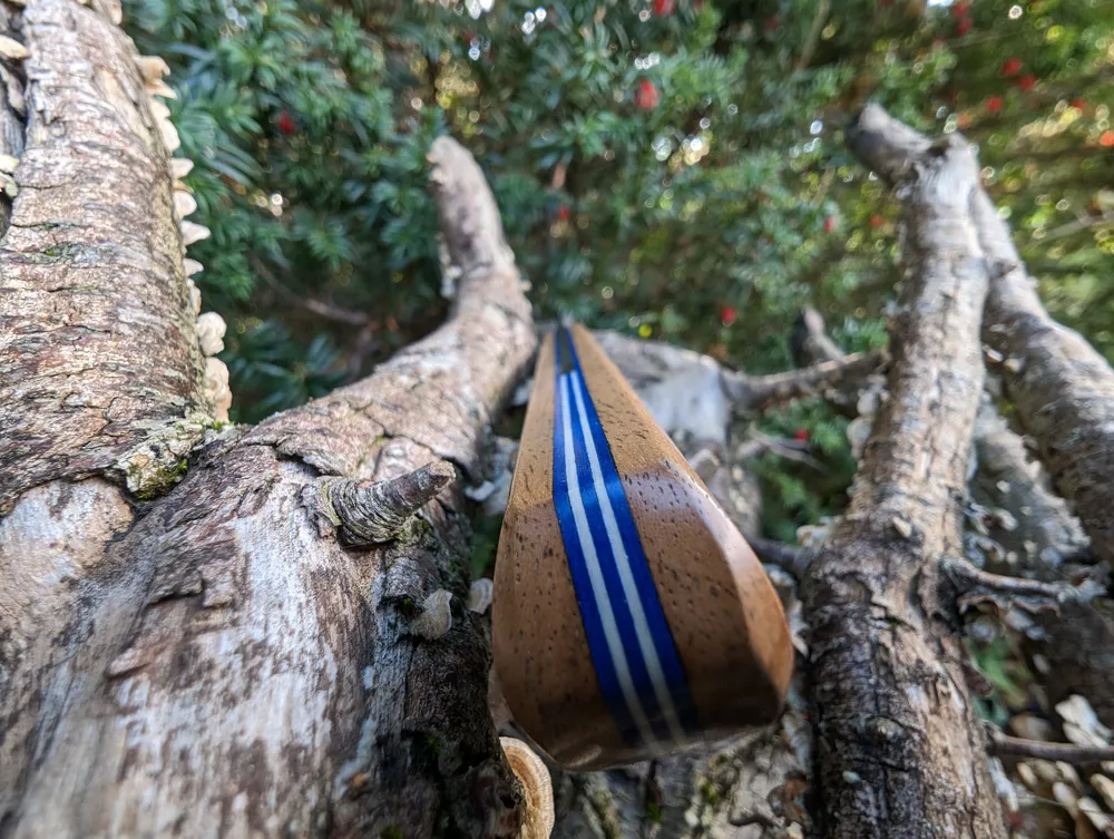 Couteau artisanal Baby Bonap vue arrière – Atelier sous l’éclipse