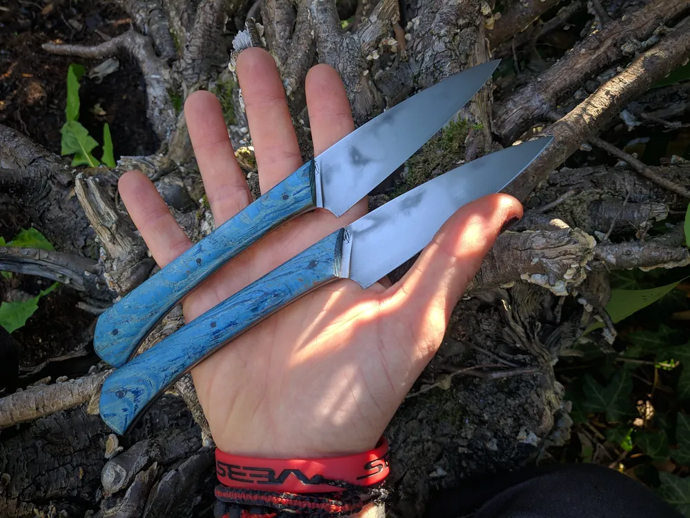 Couteau de table artisanal chêne vert stabilisé – Atelier sous l’éclipse